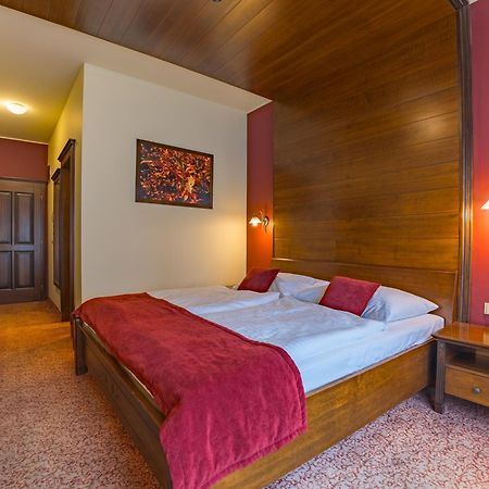 Aplend Wellness Hotel Borovica Štrbské Pleso エクステリア 写真