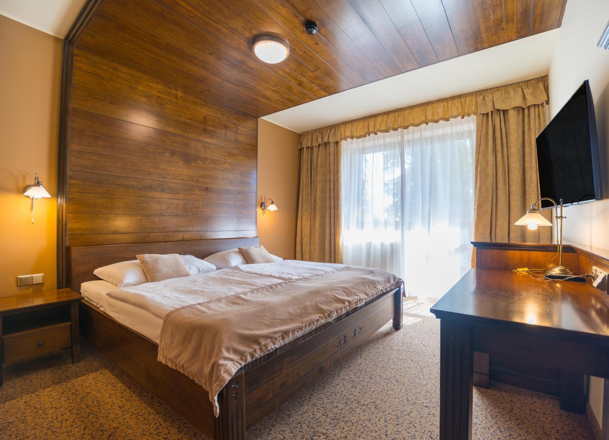 Aplend Wellness Hotel Borovica Štrbské Pleso エクステリア 写真