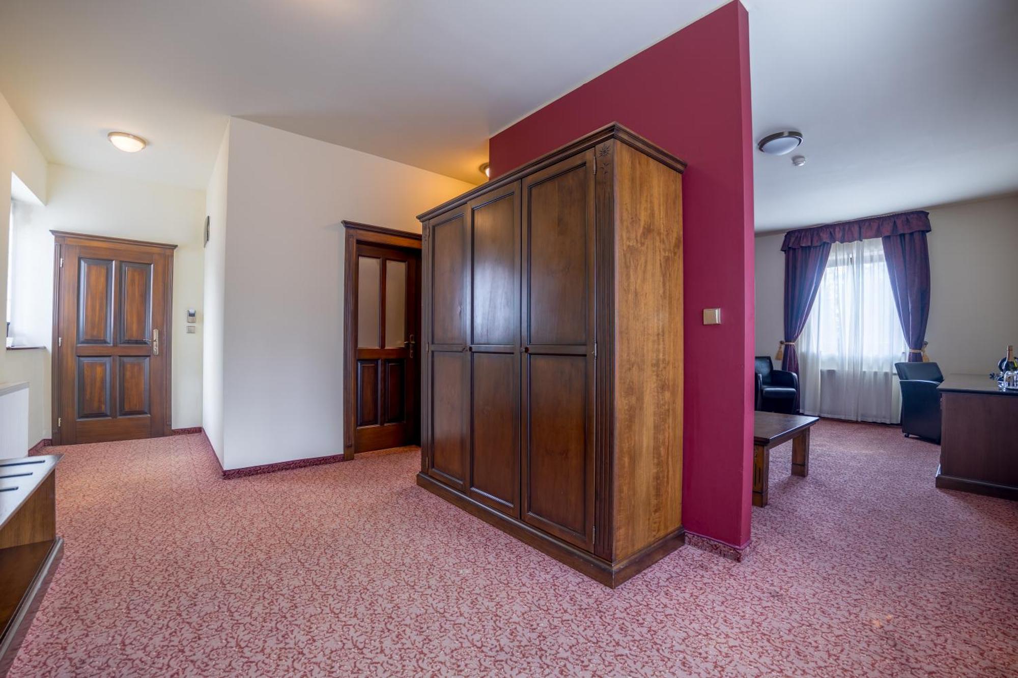 Aplend Wellness Hotel Borovica Štrbské Pleso エクステリア 写真