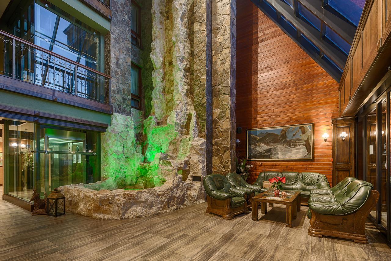 Aplend Wellness Hotel Borovica Štrbské Pleso エクステリア 写真
