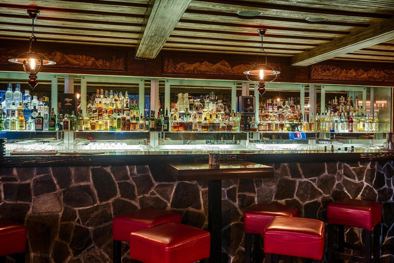 Aplend Wellness Hotel Borovica Štrbské Pleso エクステリア 写真